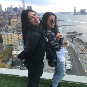 Meet your Posher, Gabriella